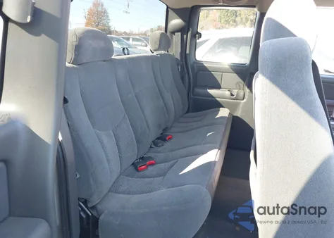 2003 Chevrolet Silverado 1500 Ls z USA, uszkodzony, nr VIN 2GCEC19T031261542